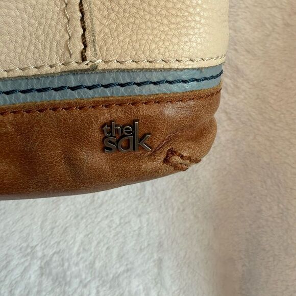 The Sak Cream and Brown Shoulder Bag - Picture 2 of 10